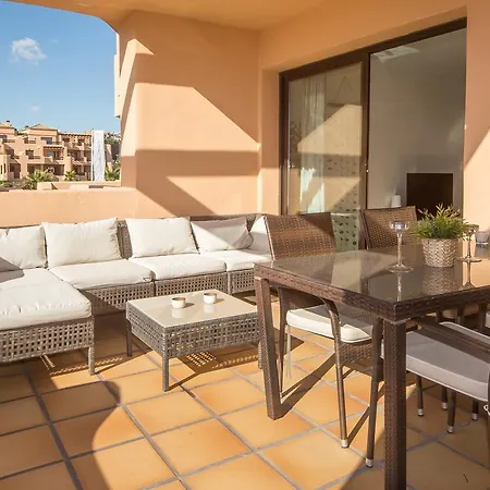 Apartment 412 Casares