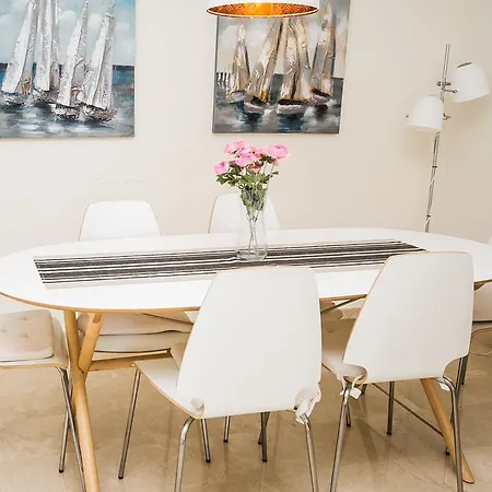 412 Apartment