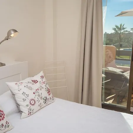 Apartment 412 *